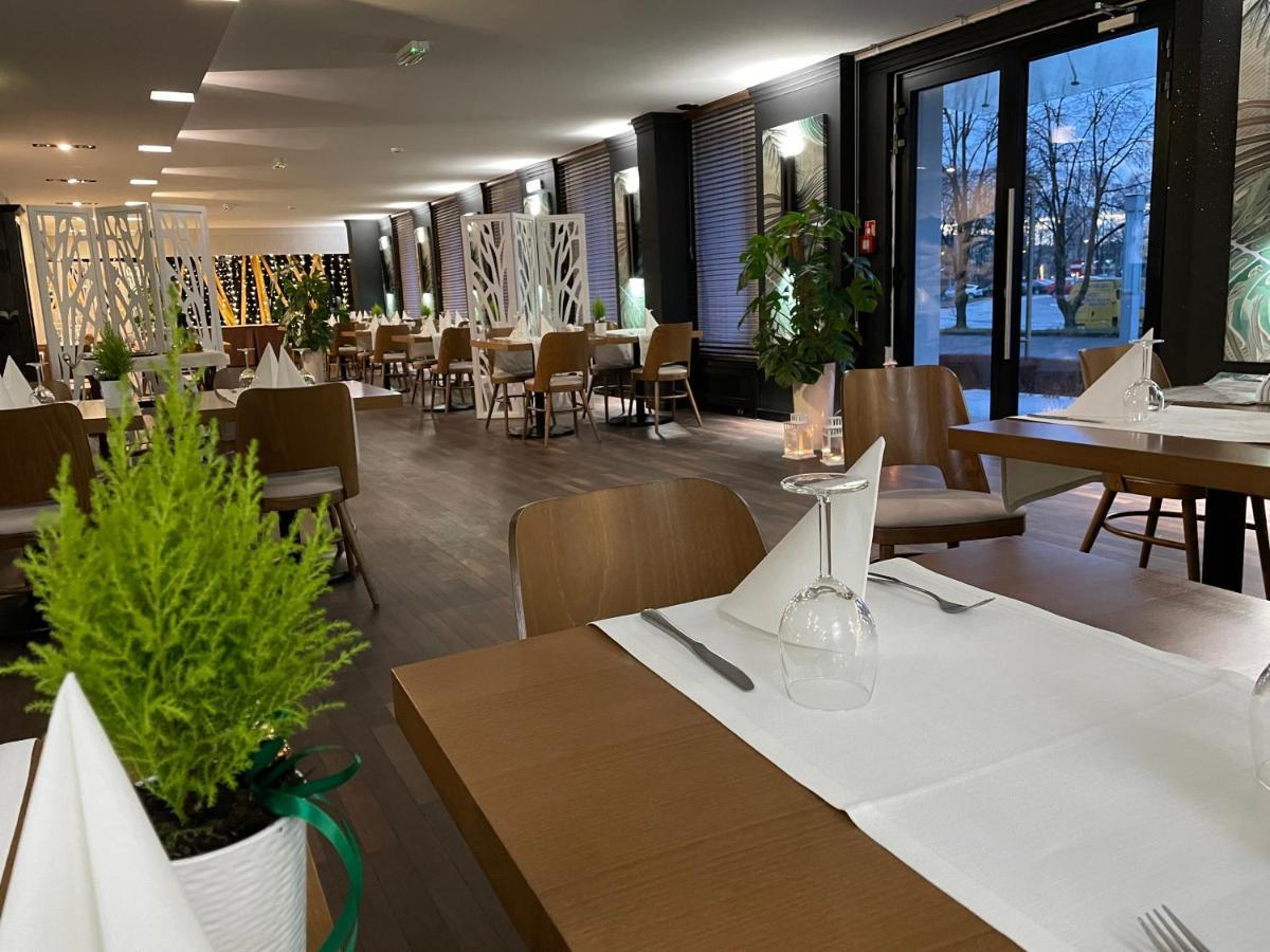 Arena Hotel Spa & Wellness Tychy Eksteriør billede