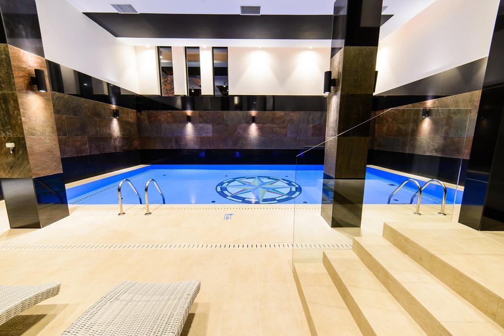 Arena Hotel Spa & Wellness Tychy Eksteriør billede